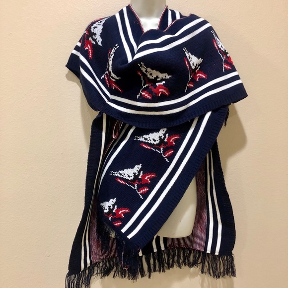 Vintage 70s Poncho Knit Boho Cape! - Picture 3 of 7